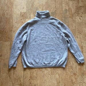 Grey cashmere sweater
